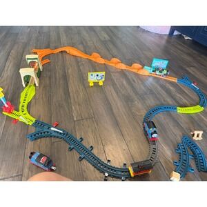 Thomas & Friends All Engines Go TrackMaster Motorized Train Set Thomas Percy